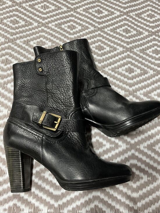 Clarks Shoes - Clarks Indigo Women's Black Ankle Leather Boots 64503 Zip Up Sz 9M EUC